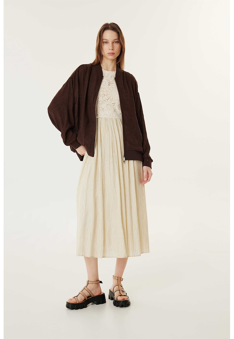 Jacheta supradimensionata cu guler baseball