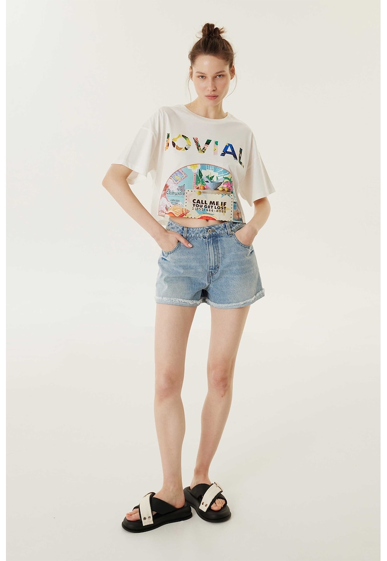 Blugi scurti cu aplicatii colorblock