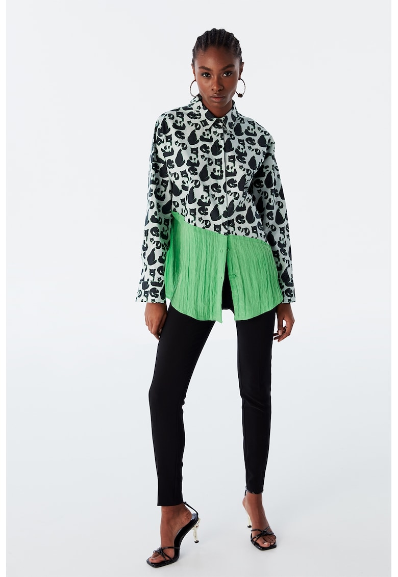 Camasa de bumbac cu model colorblock Camasa de bumbac cu model colorblock