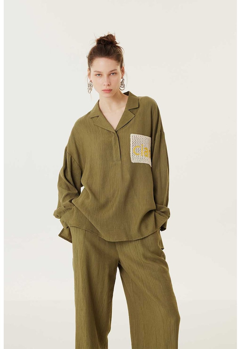 Bluza lejera cu text Bluza lejera cu text