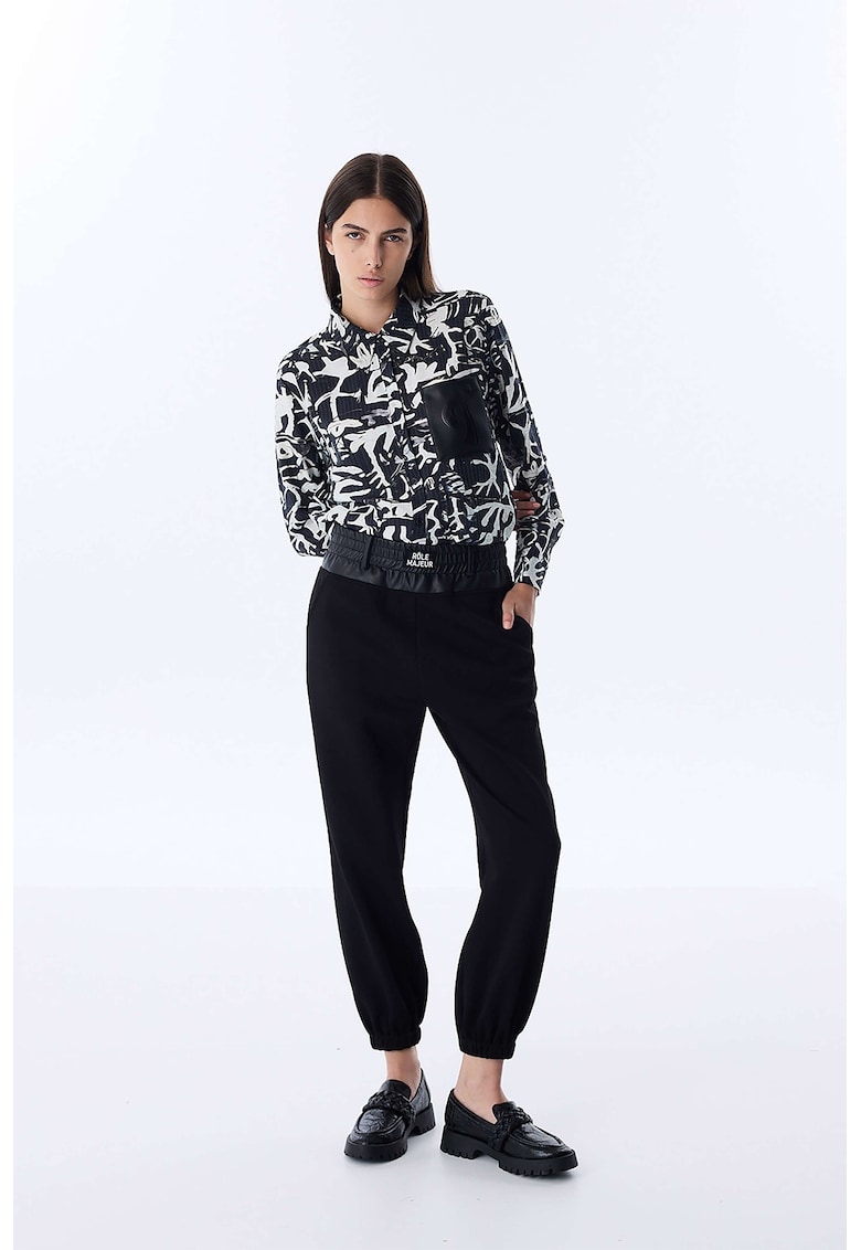 Pantaloni crop relaxed fit cu talie elastica