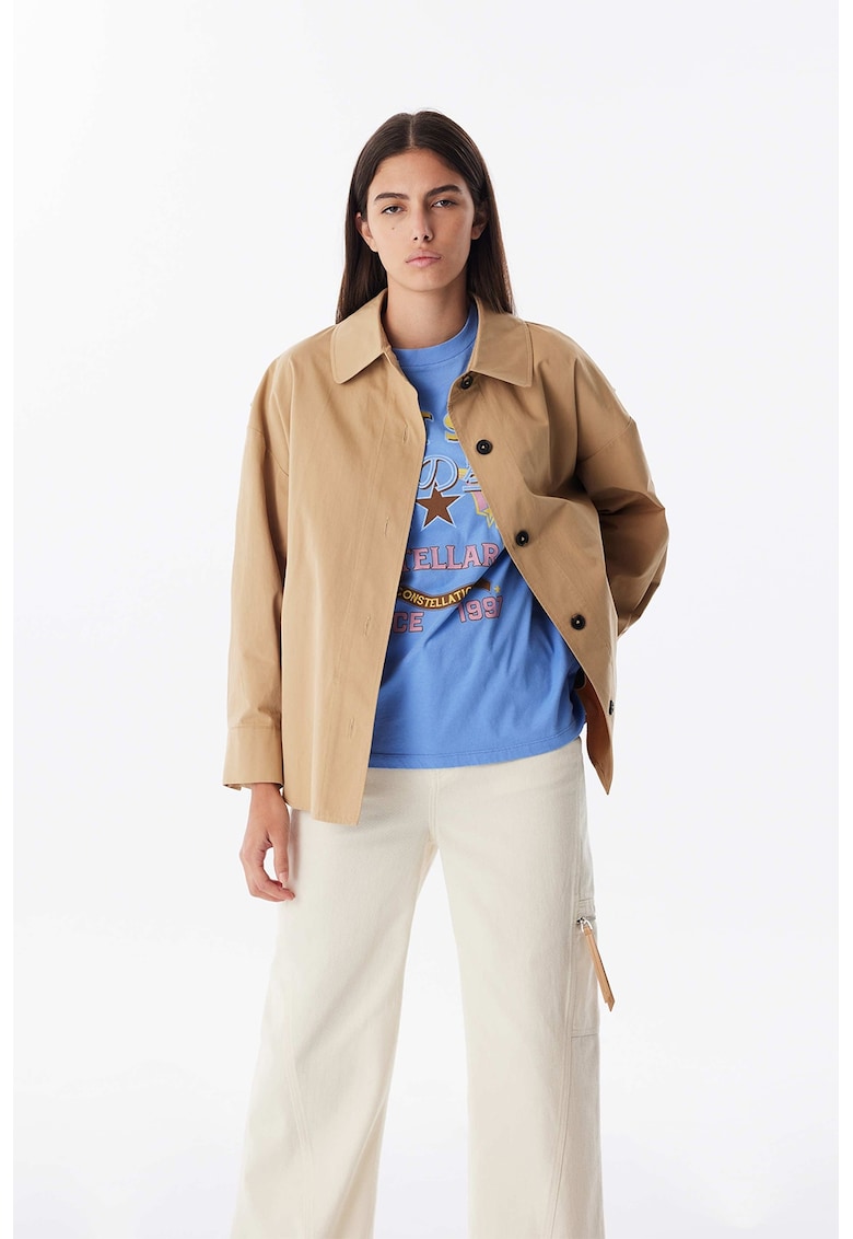 Jacheta cu nasturi si guler rotunjit