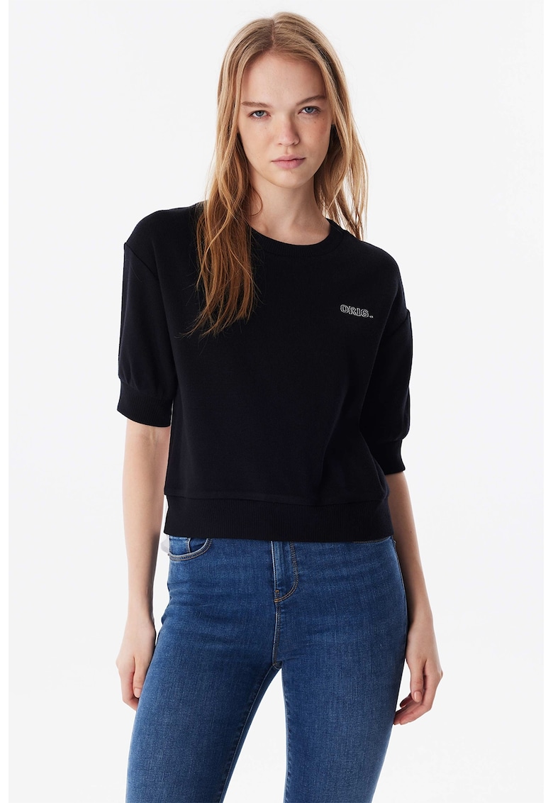 Pulover cu model in doua tonuri si maneci scurte