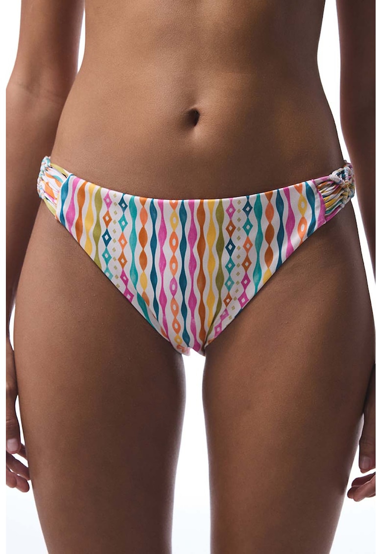 Bikini brazilieni cu model