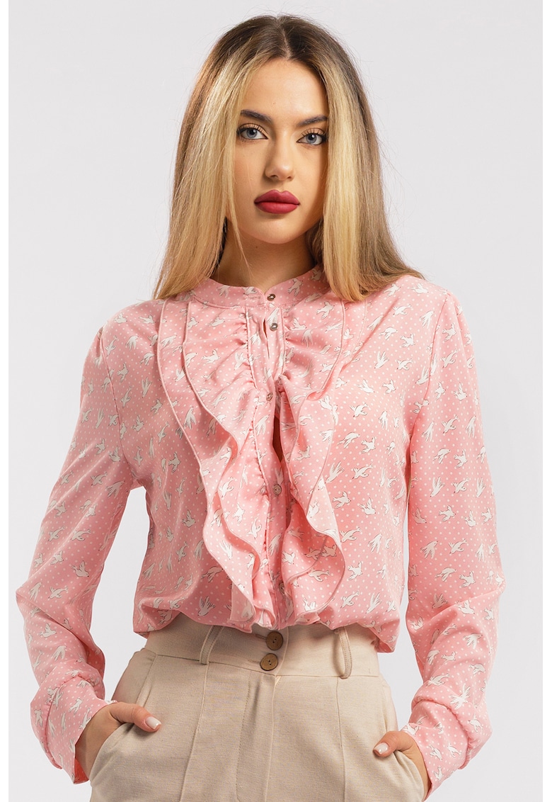 Camasa cu aplicatii cu volane si model