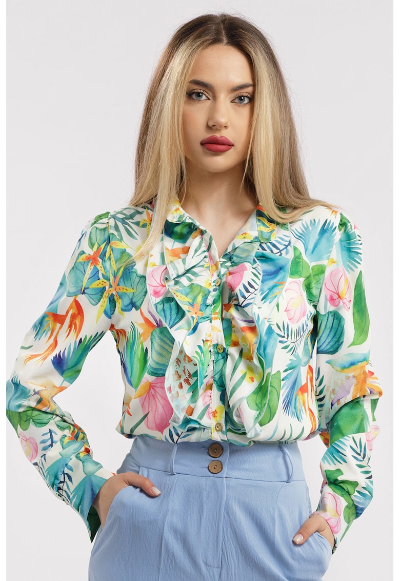 Camasa cu aplicatii cu volane si model