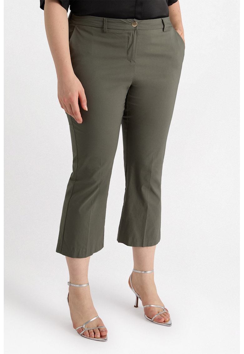 Pantaloni capri cu buzunare oblice