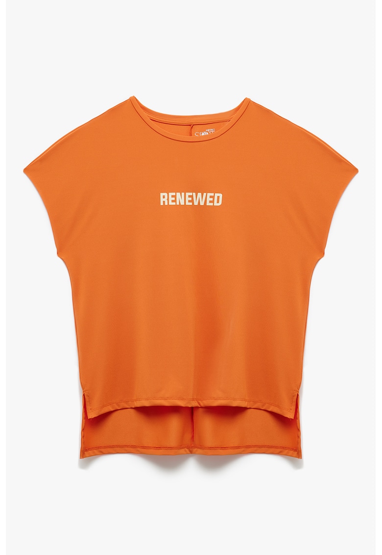 Tricou cu terminatie asimetrica