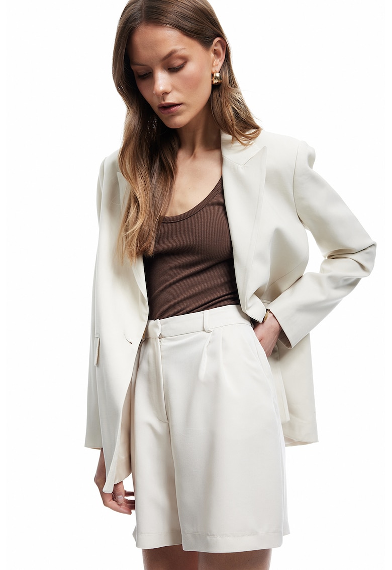 Pantaloni scurti chino cu buzunare oblice