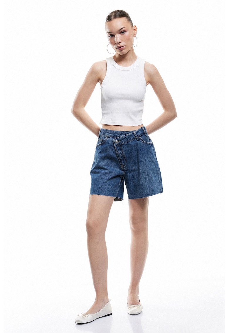 Bermude din denim cu design asimetric