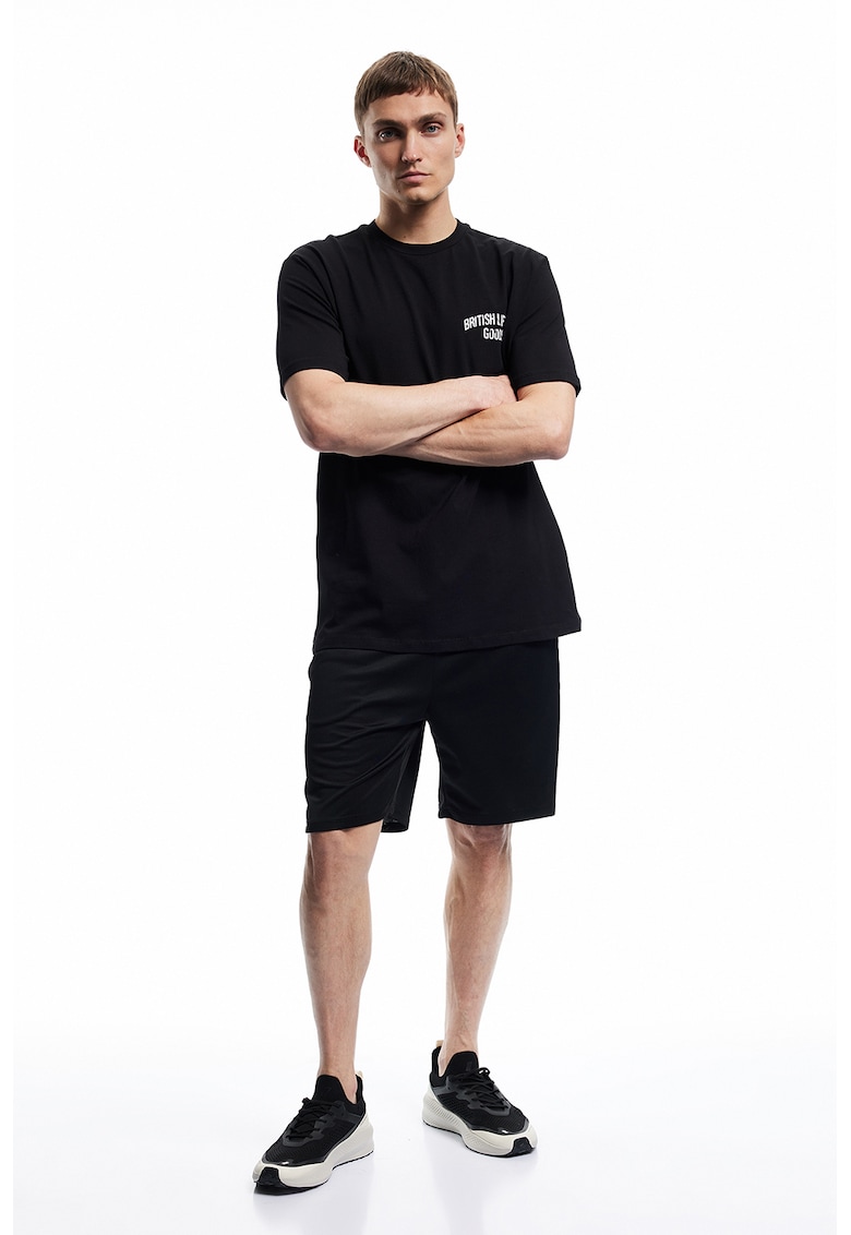 Tricou cu imprimeu pe spate si decolteu la baza gatului Tricou cu imprimeu pe spate si decolteu la baza gatului