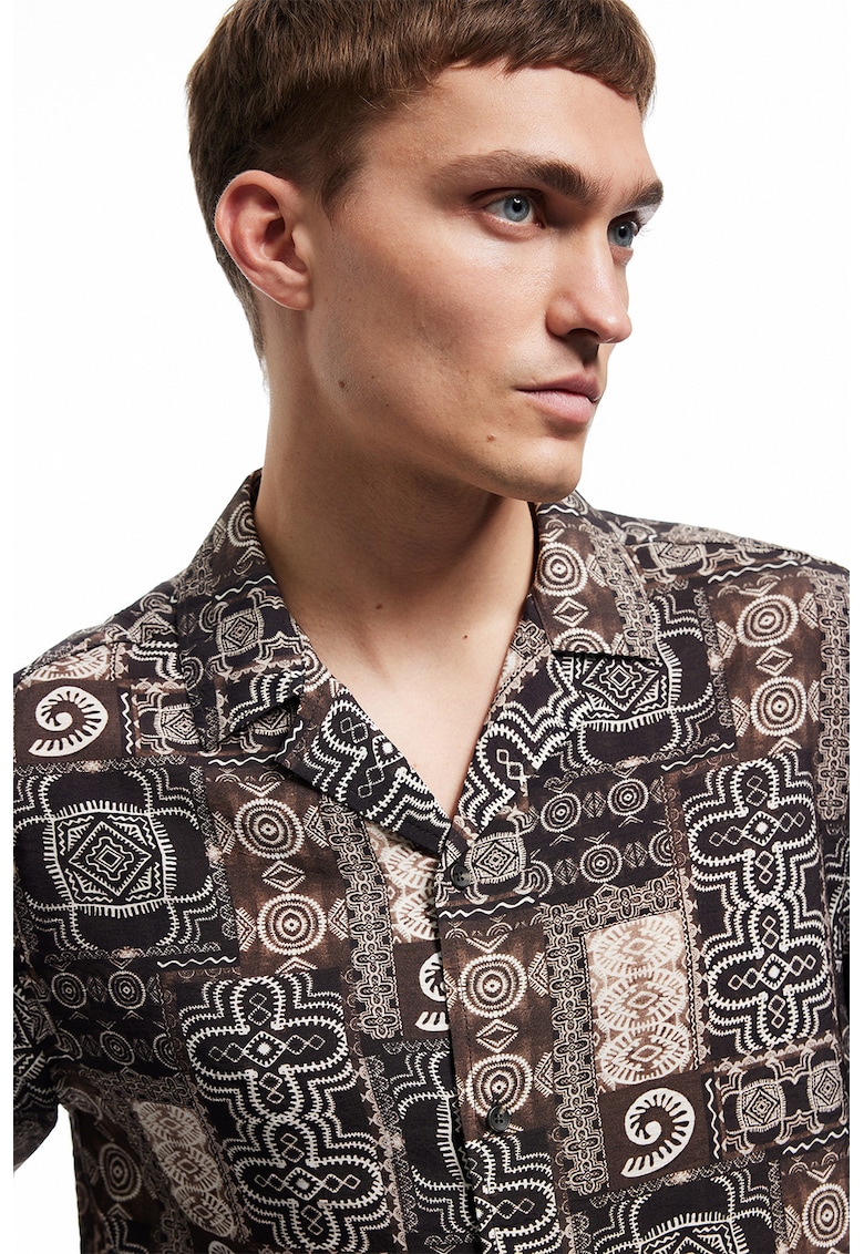 Camasa cu model si maneci scurte - Maro