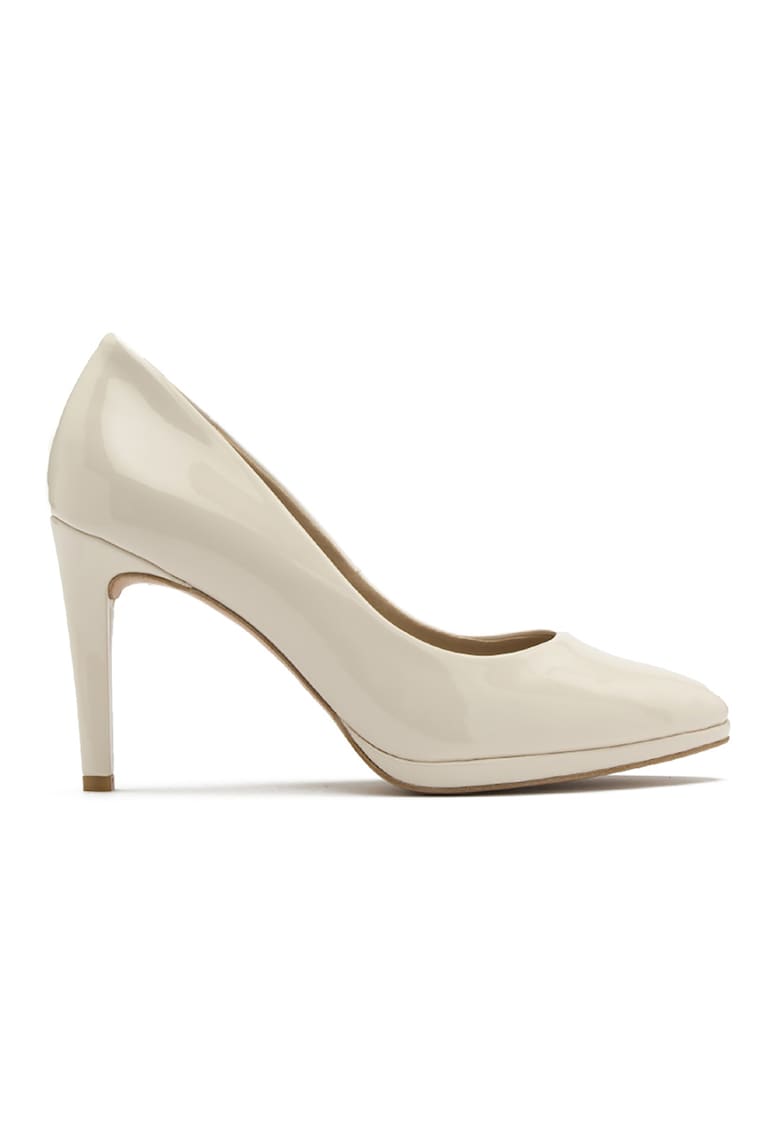Pantofi de piele cu varf ascutit