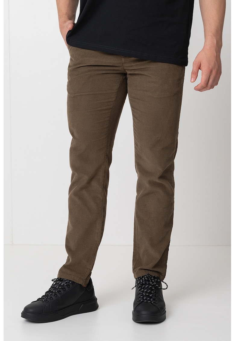 Pantaloni slim-fit chnino