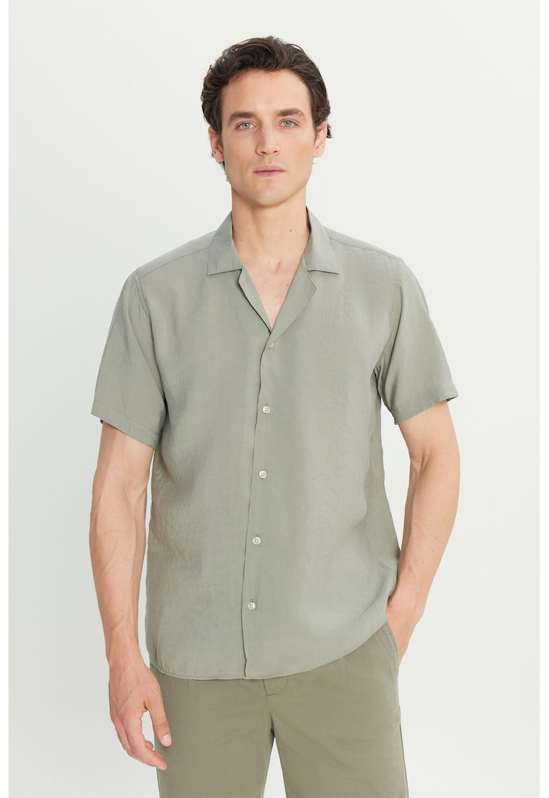 Camasa din amestec de modal cu revere decupate