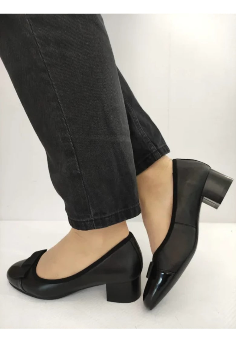 Pass Pantofi Eleganti Dama 160021C 01-N Negri Cu Lac - Negru - Negru