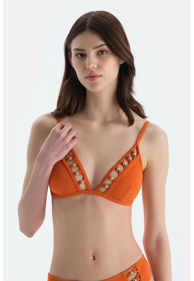 Sutien de baie cu cupe triunghiulare si margele