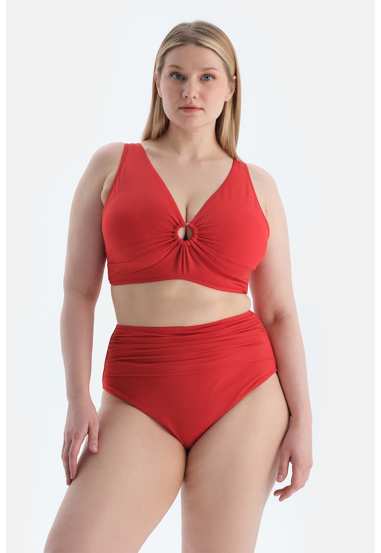 Bikini cu model uni Bikini cu model uni