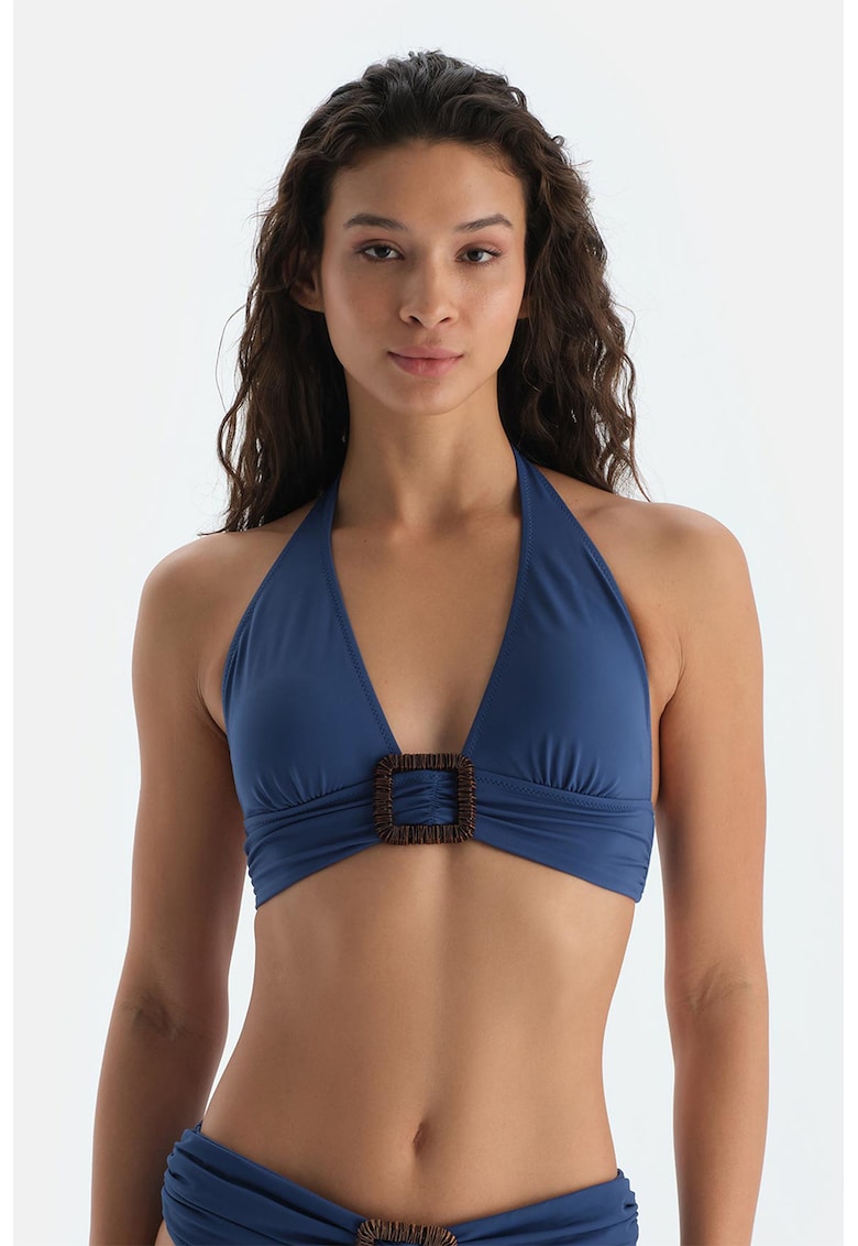 Sutien de baie cu cupe triunghiulare si decolteu halter