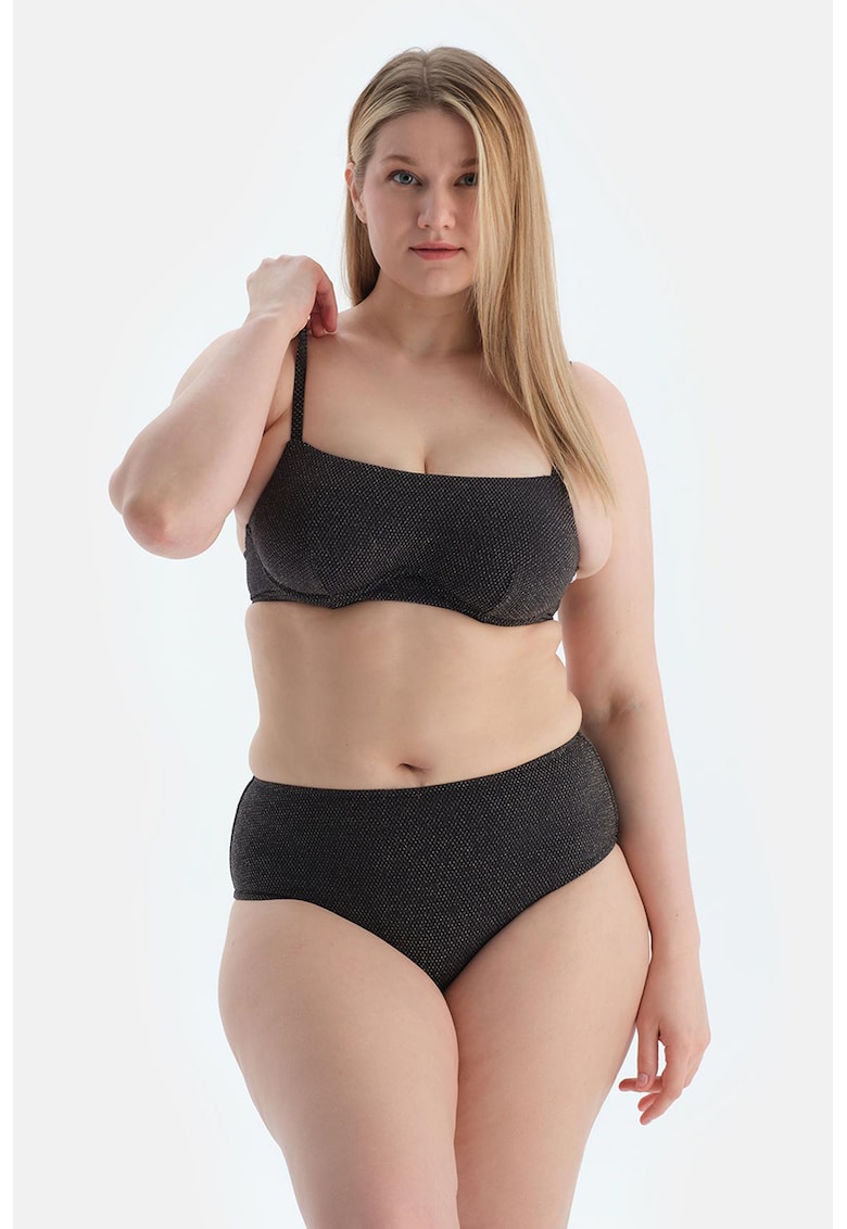 Slip cu aspect stralucitor