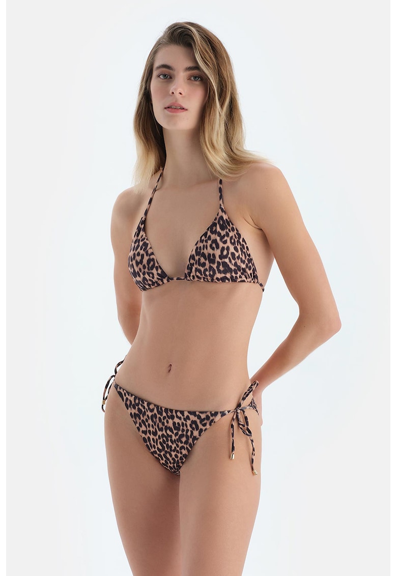 Slip cu snururi laterale si model animal print