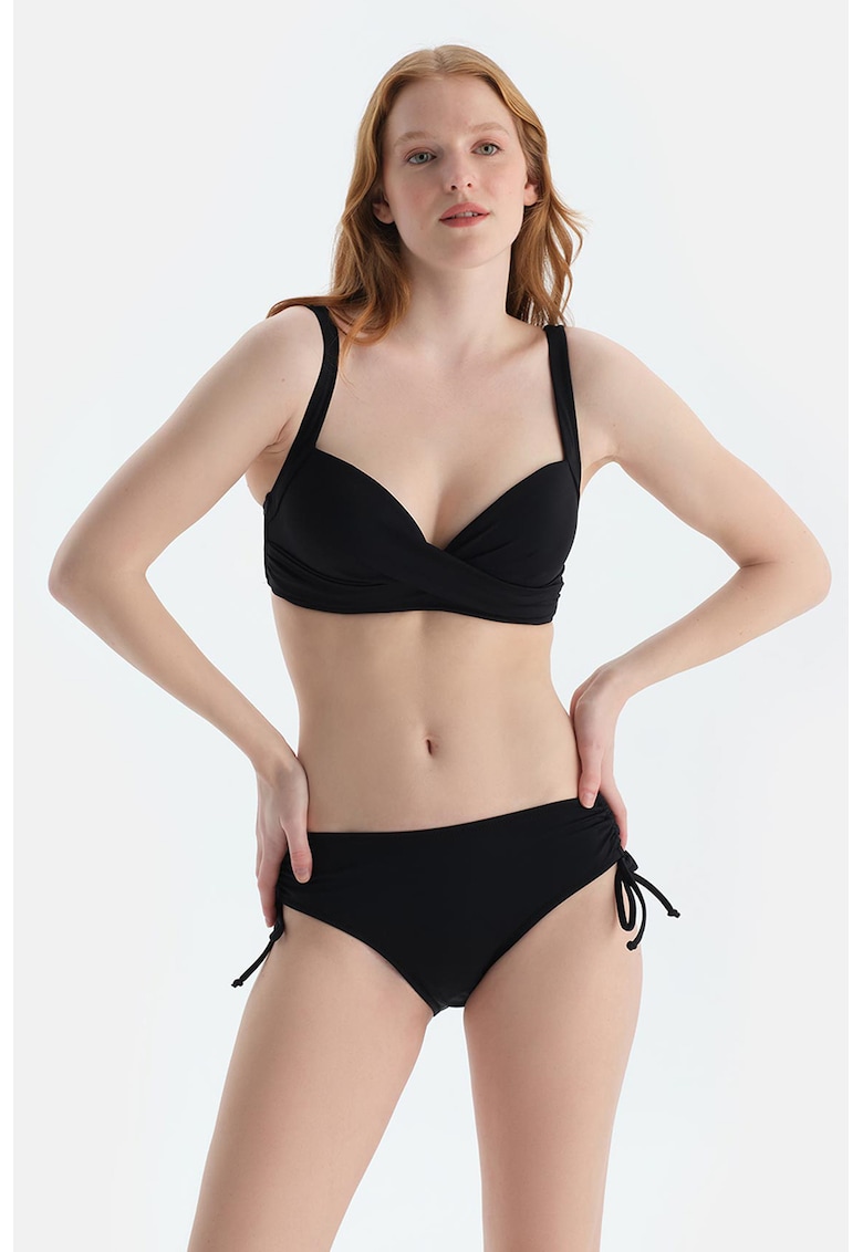 Slip cu fronseuri laterale