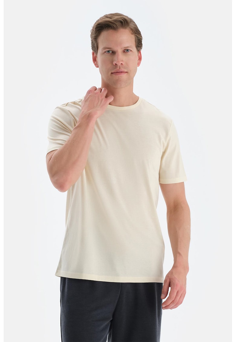 Tricou de bumbac cu decolteu la baza gatului - Crem