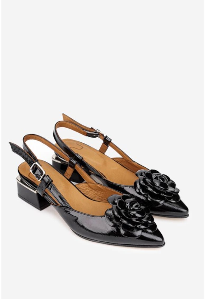 Pantofi dama negri din piele lacuita cu ornament floare