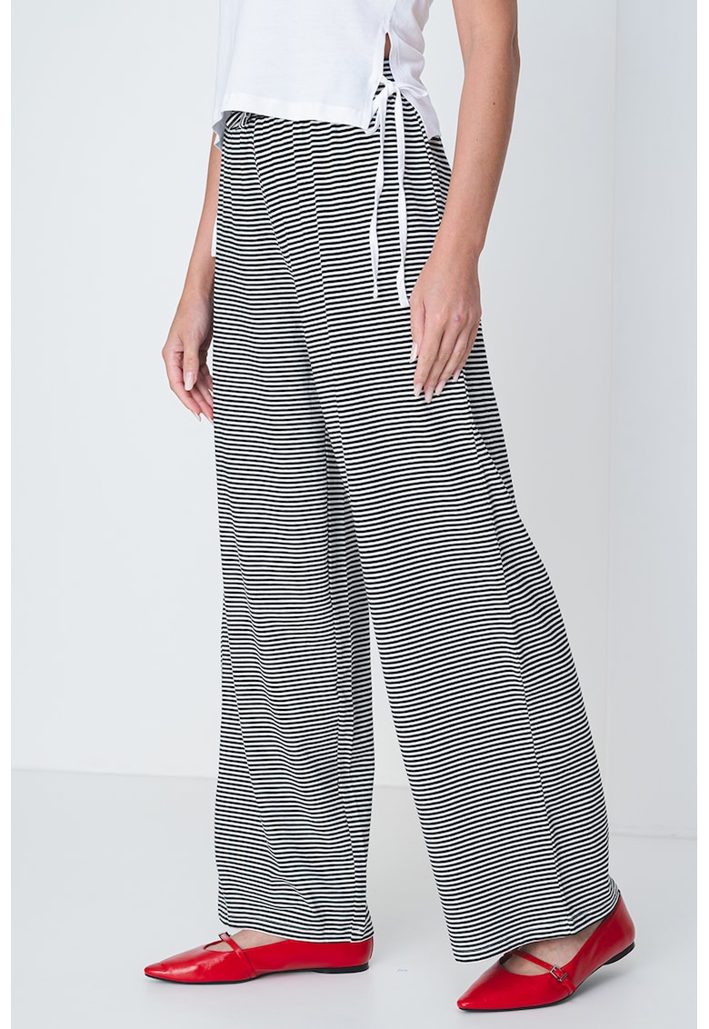 Pantaloni drepti din amestec de bumbac organic Live