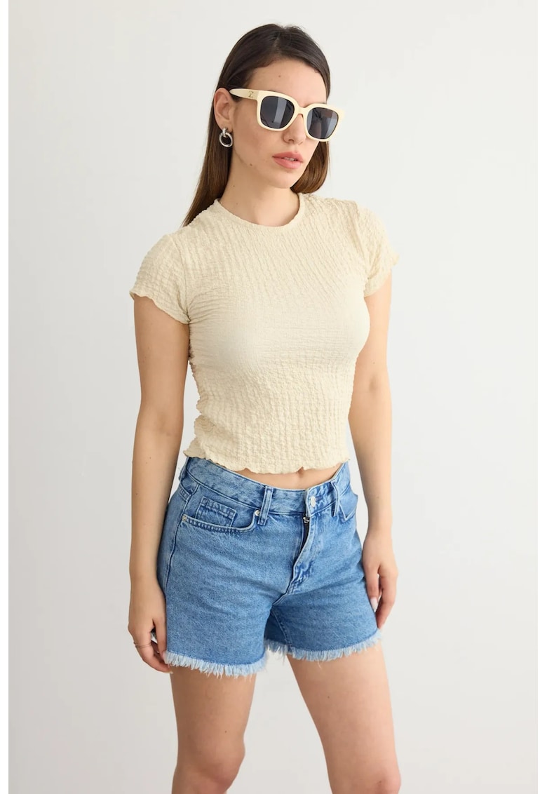 Top dama - scurt - maneca scurta - bej - material texturat