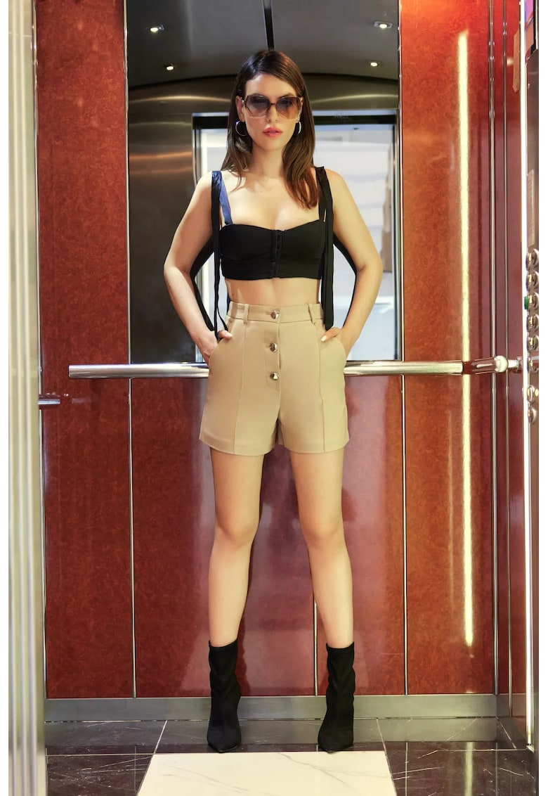 Pantaloni scurti dama - talie inalta - cu nasturi - natur - bumbac-poliester