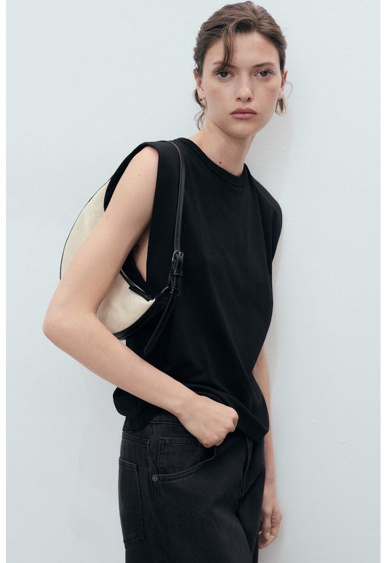 Tricou cu maneci aripioara