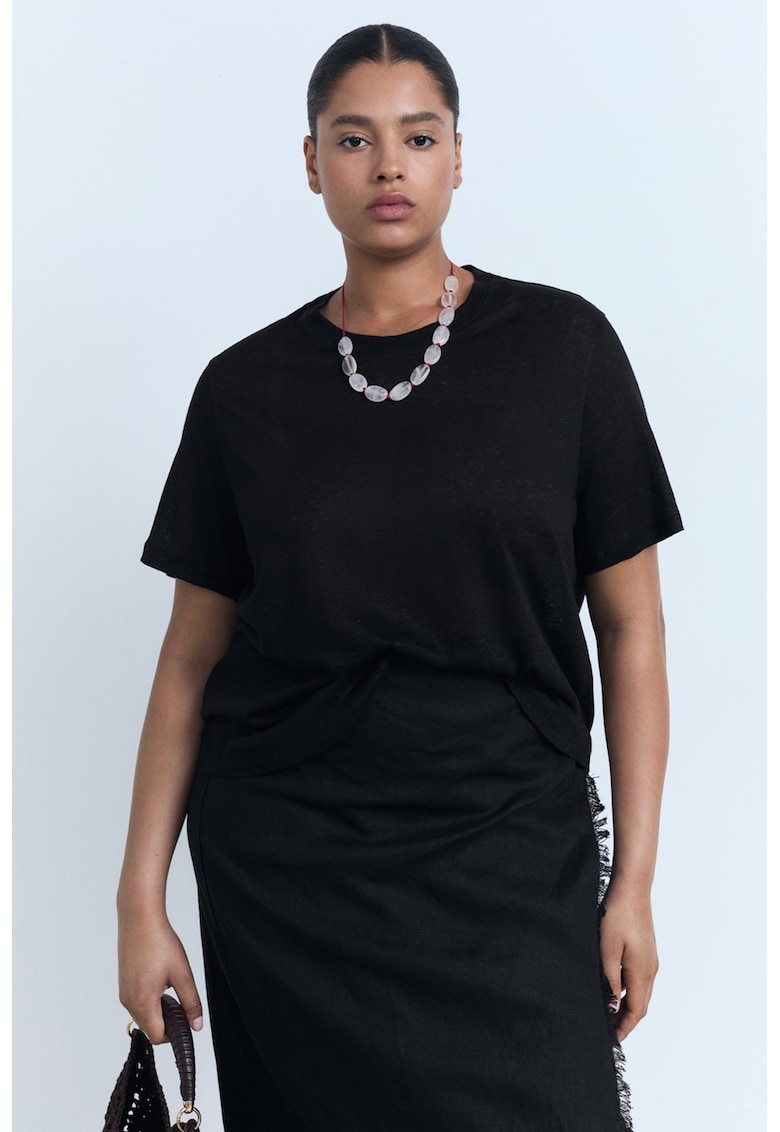 Tricou de in cu decolteu la baza gatului