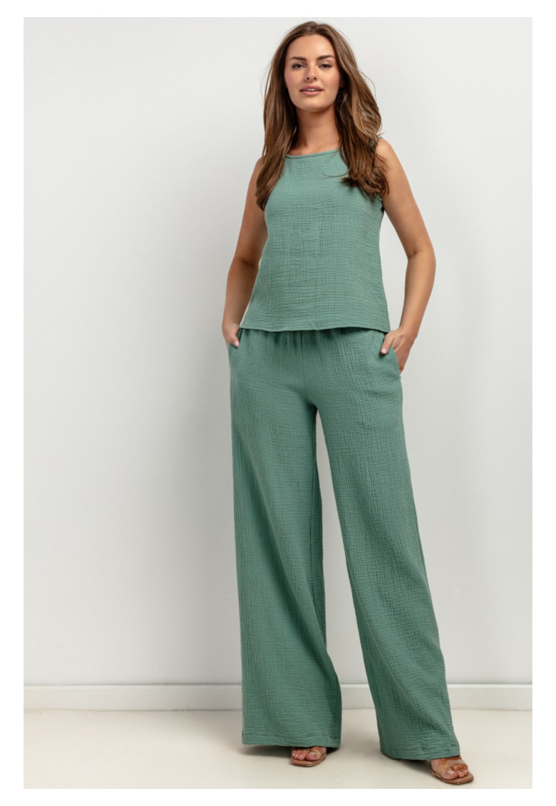 Top texturat din bumbac cu decolteu barcuta