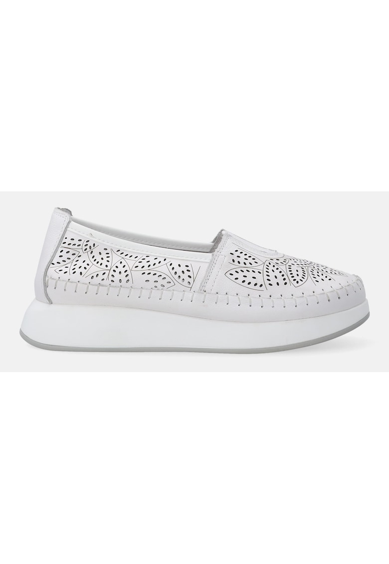 Loafers din piele naturala cu perforatii