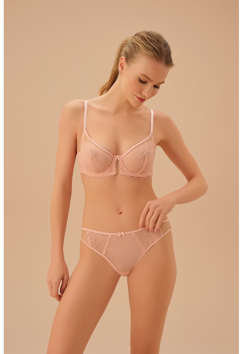 Chiloti semi-transparenti cu insertie de dantela