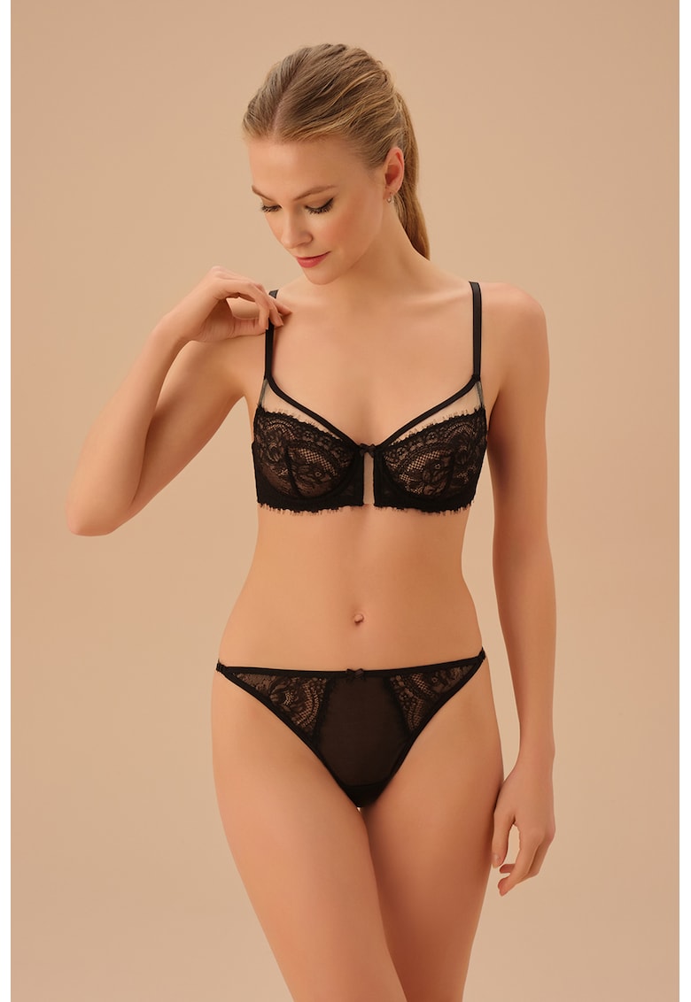 Chiloti tanga de dantela