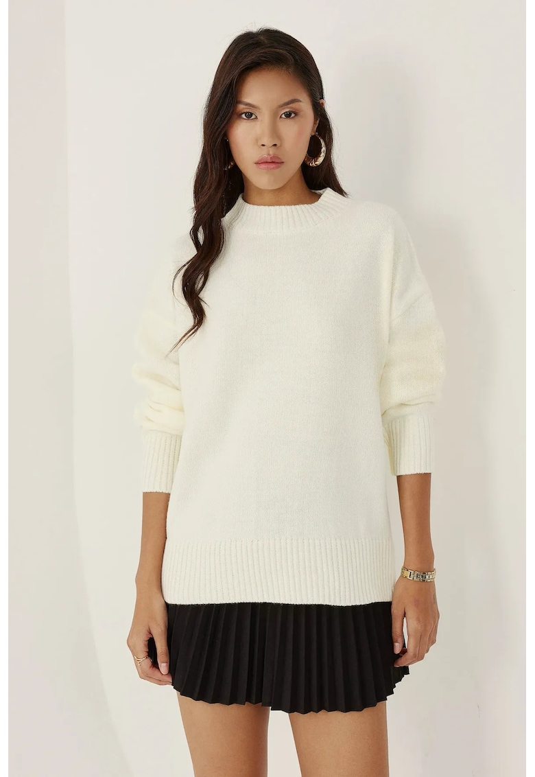 Pulover dama  guler rotund - confortabil - alb - tricot