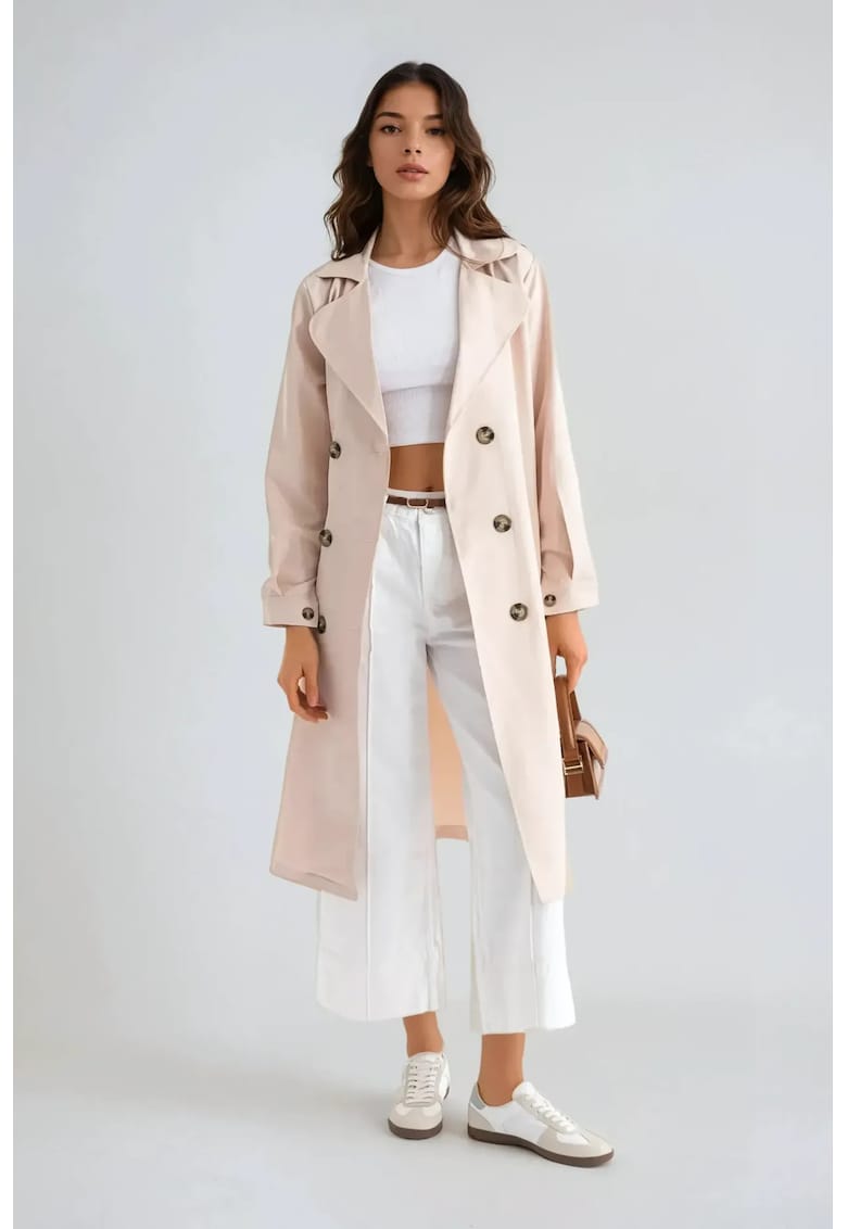 Trench bej cu nasturi și curea