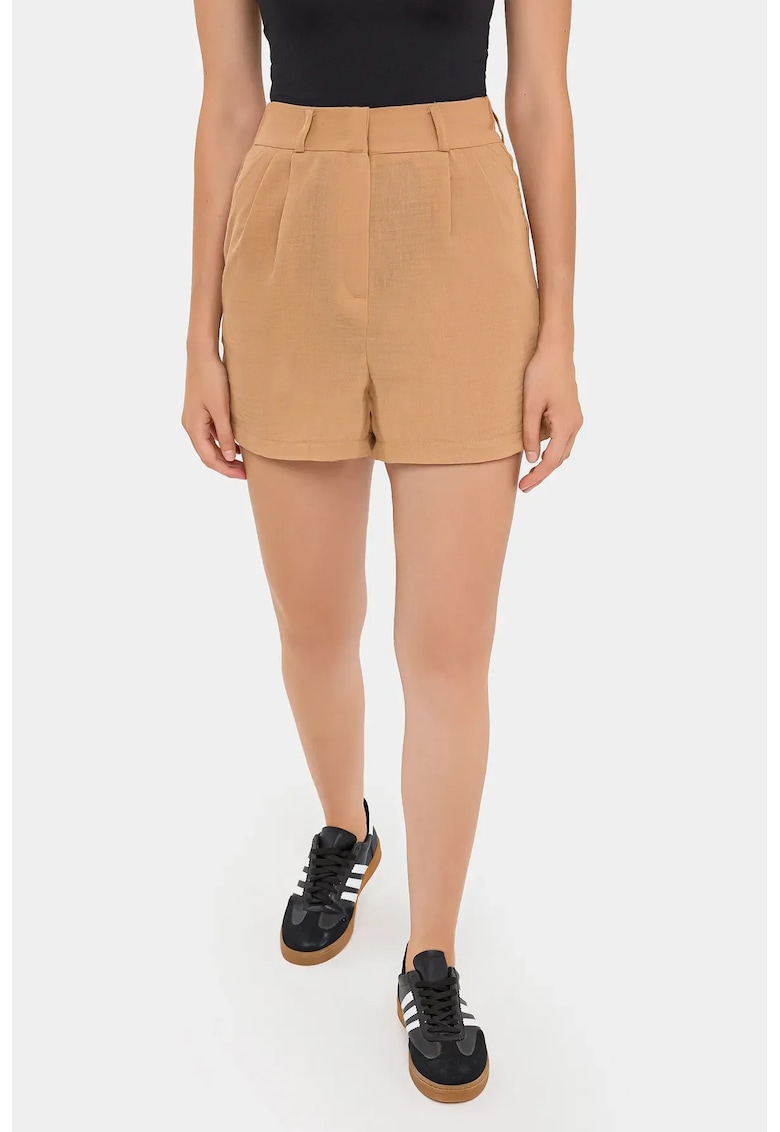 Pantaloni scurti dama plisati - talie inalta - maro - poliester
