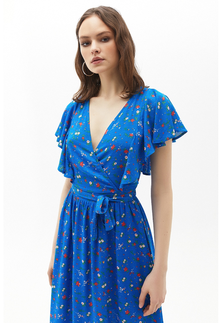 Rochie cu model floral si terminatie asimetrica