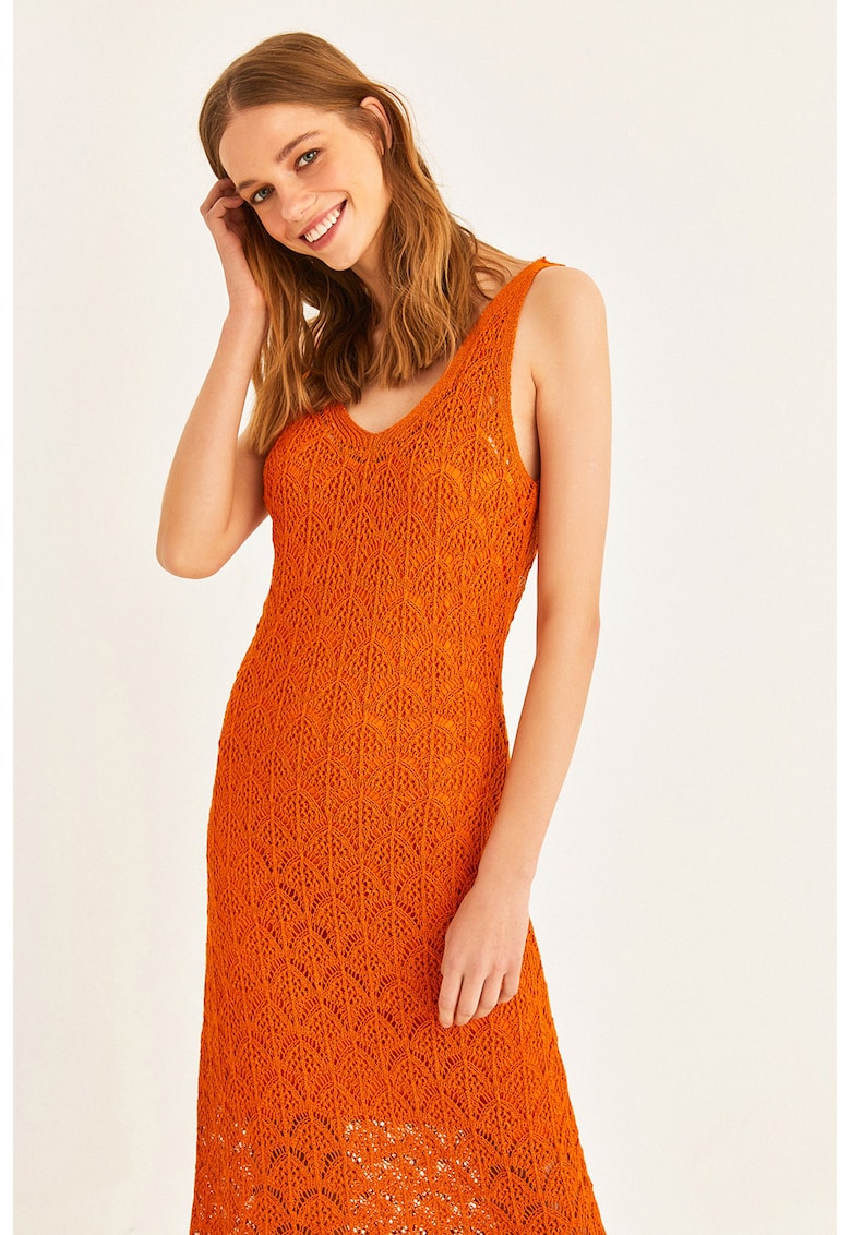 Rochie midi de dantela crosetata