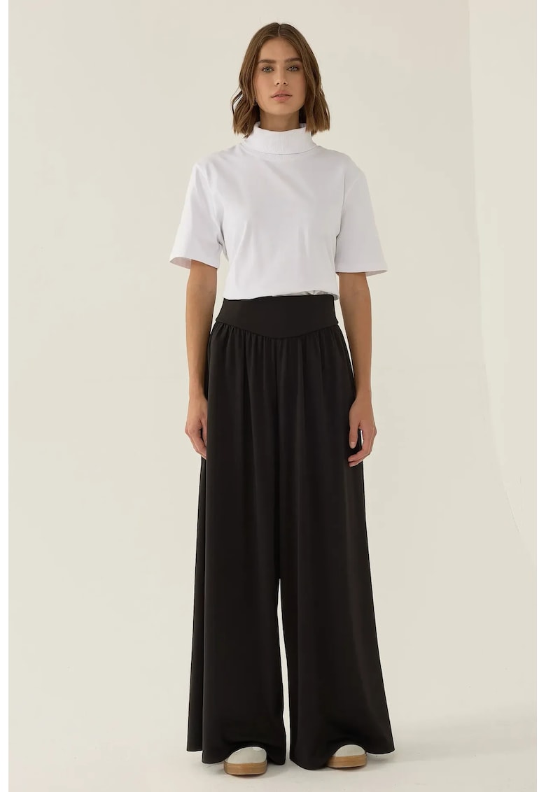 Pantaloni lungi drepti cu talie inalta