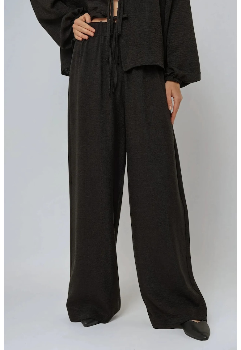 Pantaloni dama - relaxati - negri - poliester
