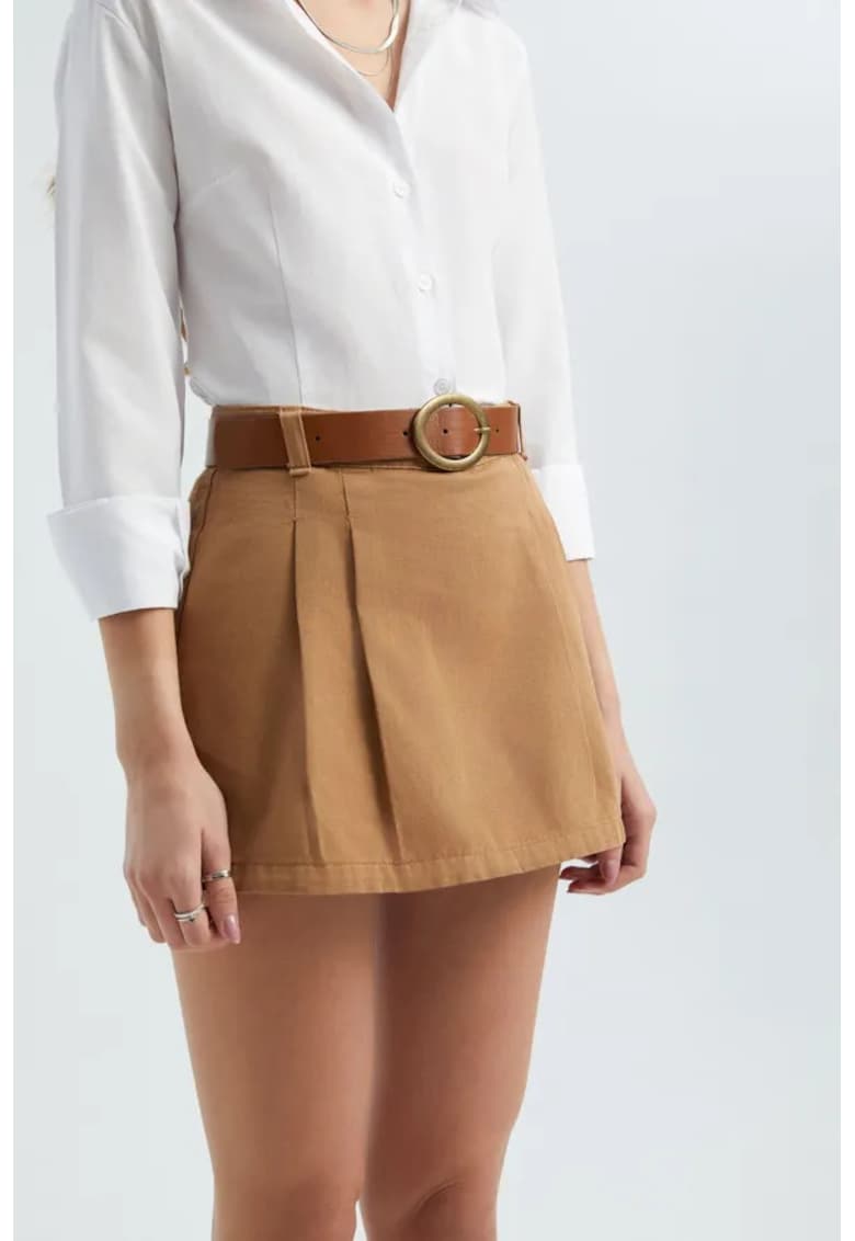 Fusta pantalon mini dama - plisata - textil - talie medie - cu curea - maro
