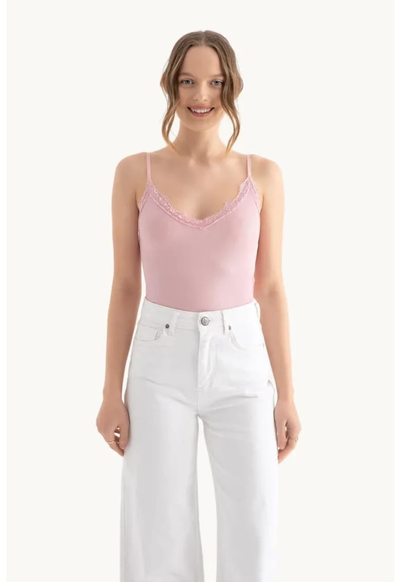 Maiou scurt - decolteu in V - detaliu de dantela - roz - jerseu