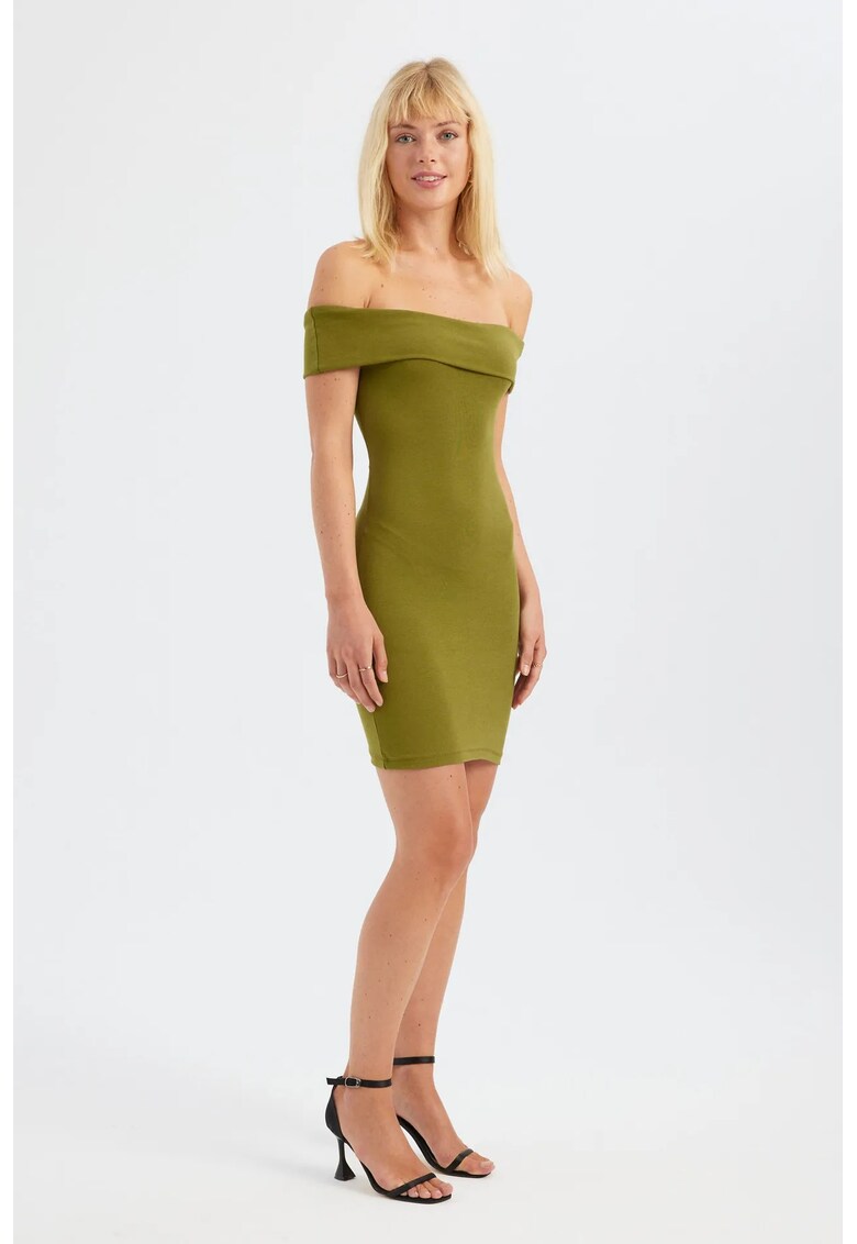 Rochie mini - mulata - umeri goi - verde - textil