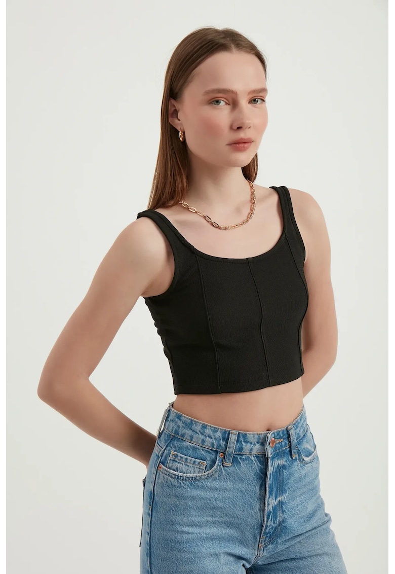 Top scurt - fara maneci - decolteu rotund - negru - jerseu