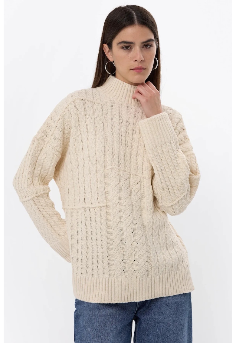 Pulover tricotat - texturat - guler inalt