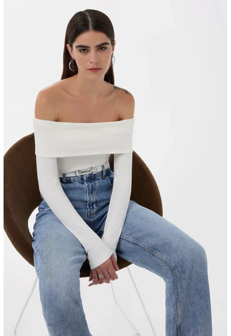 Bluza dama - cu umeri goi - alb